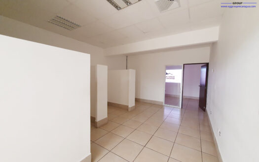 EN RENTA OFICINAS EN VILLA FONTANA